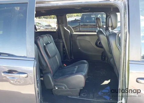 2017 Dodge Grand Caravan Gt z USA, uszkodzony, nr VIN 2C4RDGEG9HR852570